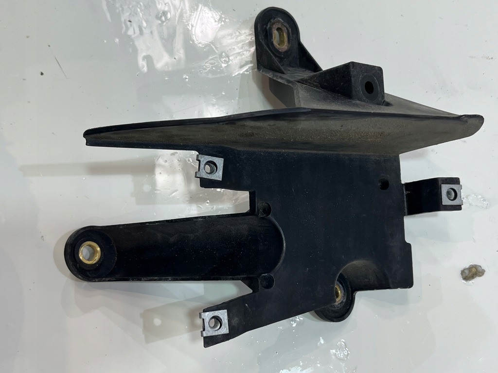 фото №1, Кронштейн радара правий задня cayenne ii 7p5 turbo s 7p5907456c