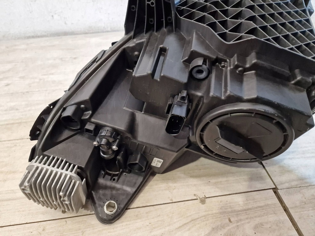 фото №8, Mercedes eqc w293 n293 лампа правая full led europa