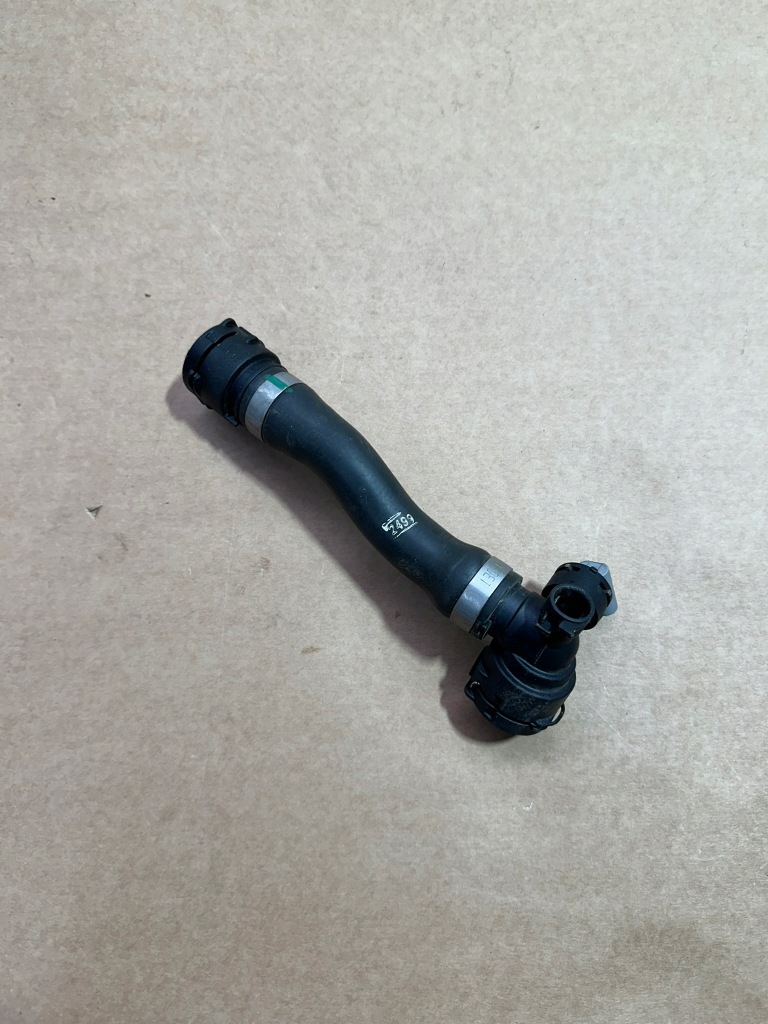 Шланг рідина охолоджуючої, трубка води mercedes eqa w243, h243 Недорого