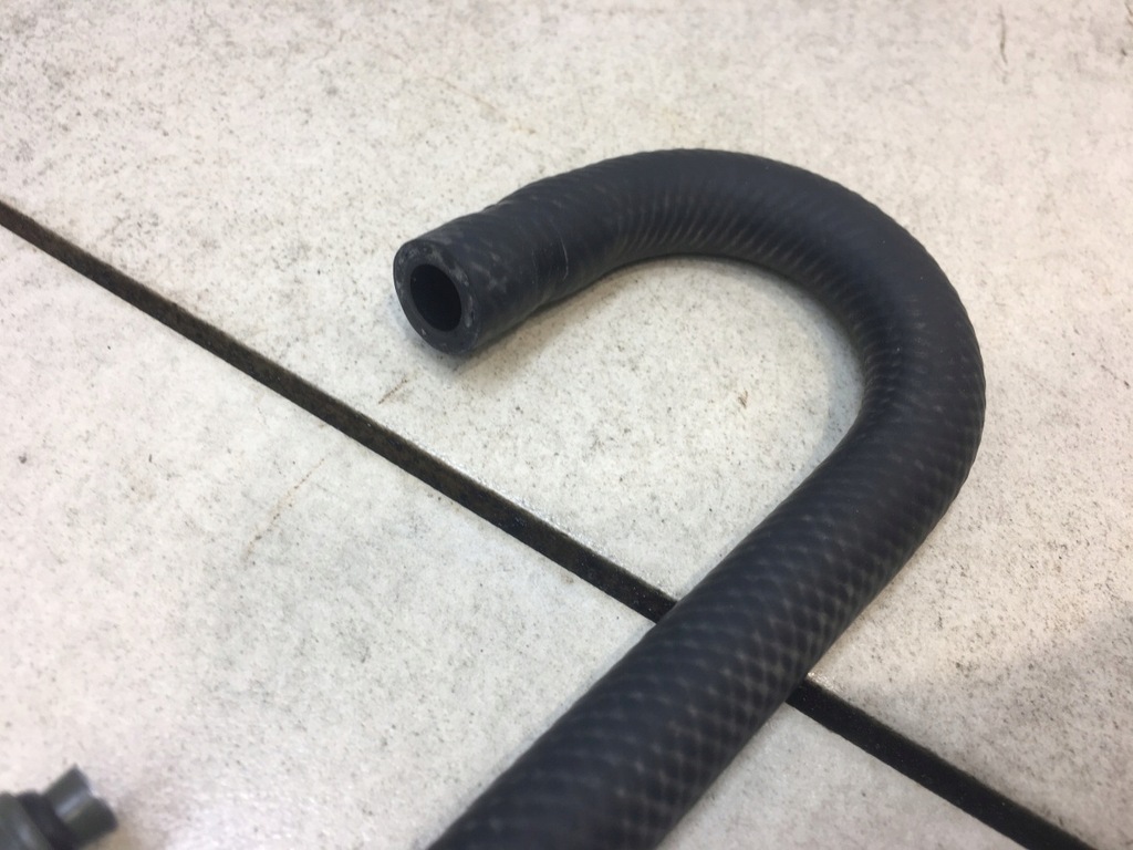 фото №7, Шланг усилителя carisma 1.6