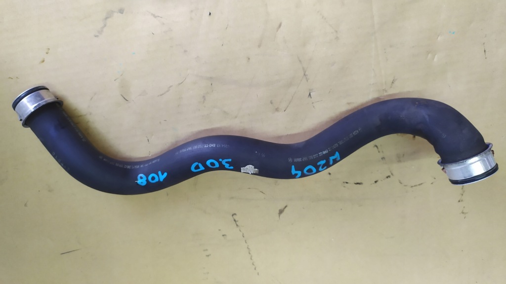 Купити Mercedes w204 труба води 3.0 cdi a2045010733