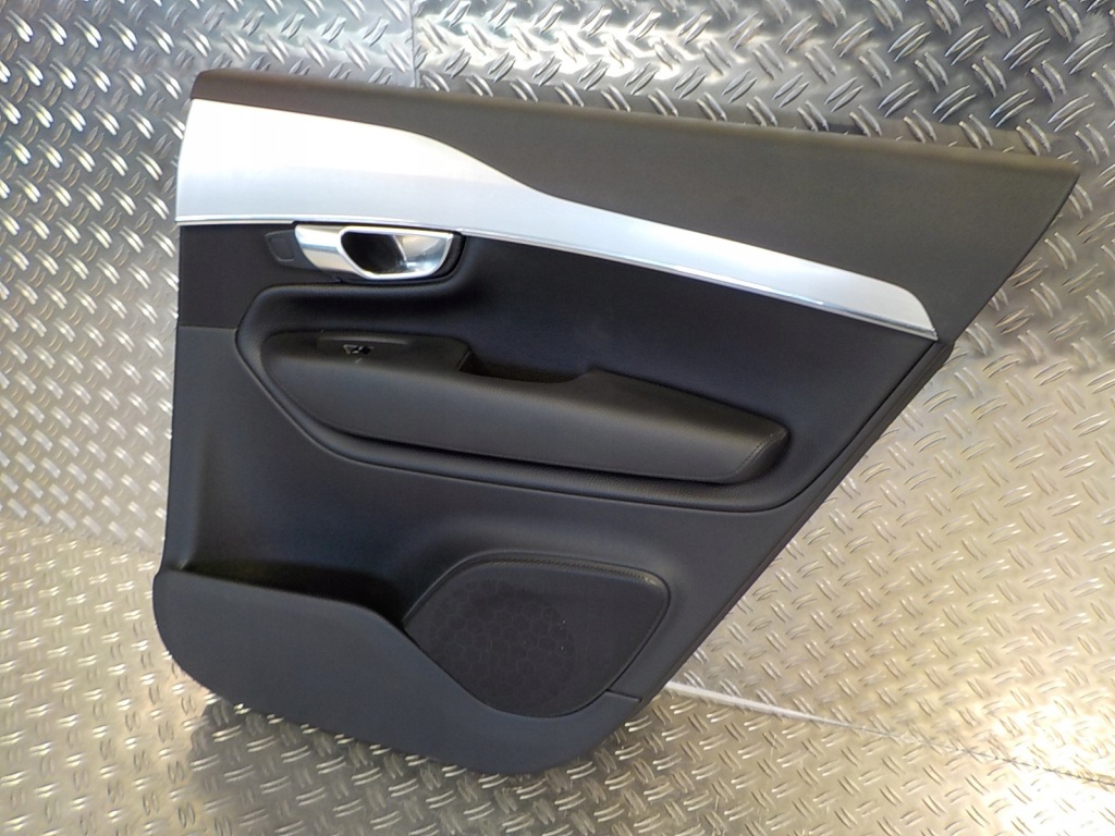 фото №3, Volvo xc90 ii обшивка оббивка двері права задня