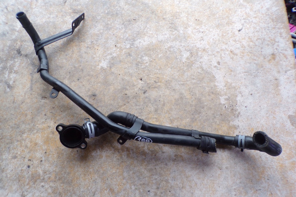 фото №5, Шланг патрубок води 04l121131aa vw audi skoda seat