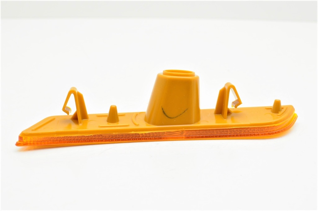 фото №4, Cadillac ats cts 13- новий відбивач габарит лівий