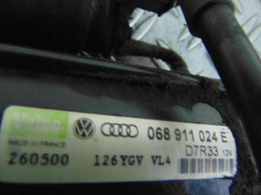 Audi a4 b5 1,9d 90km 01r стартер --- Оригинал