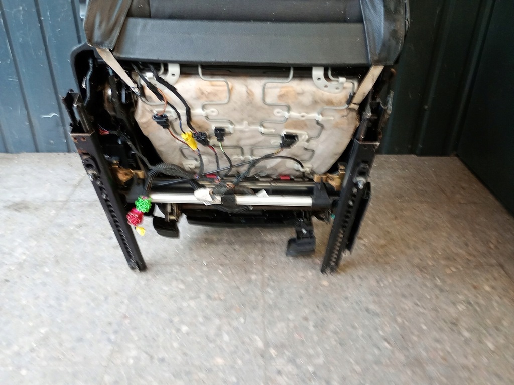 фото №12, Сидіння лівий перед audi a4 b6 шкіра