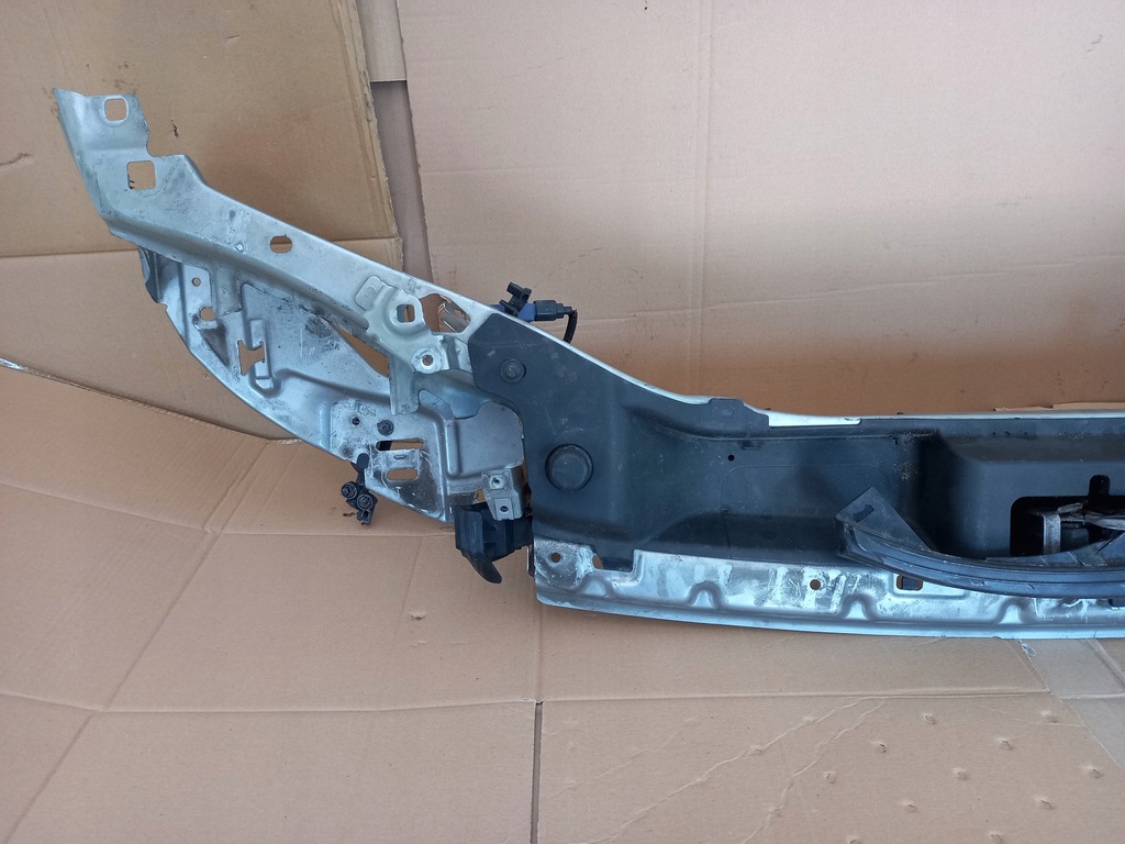 фото №6, Pas передний volvo v40 ii v50 lift 2007-2012