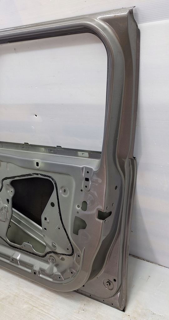 фото №14, Mini clubman f54 дверь правое передние перед