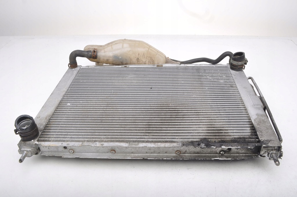 фото №1, Renault modus радиатор wody