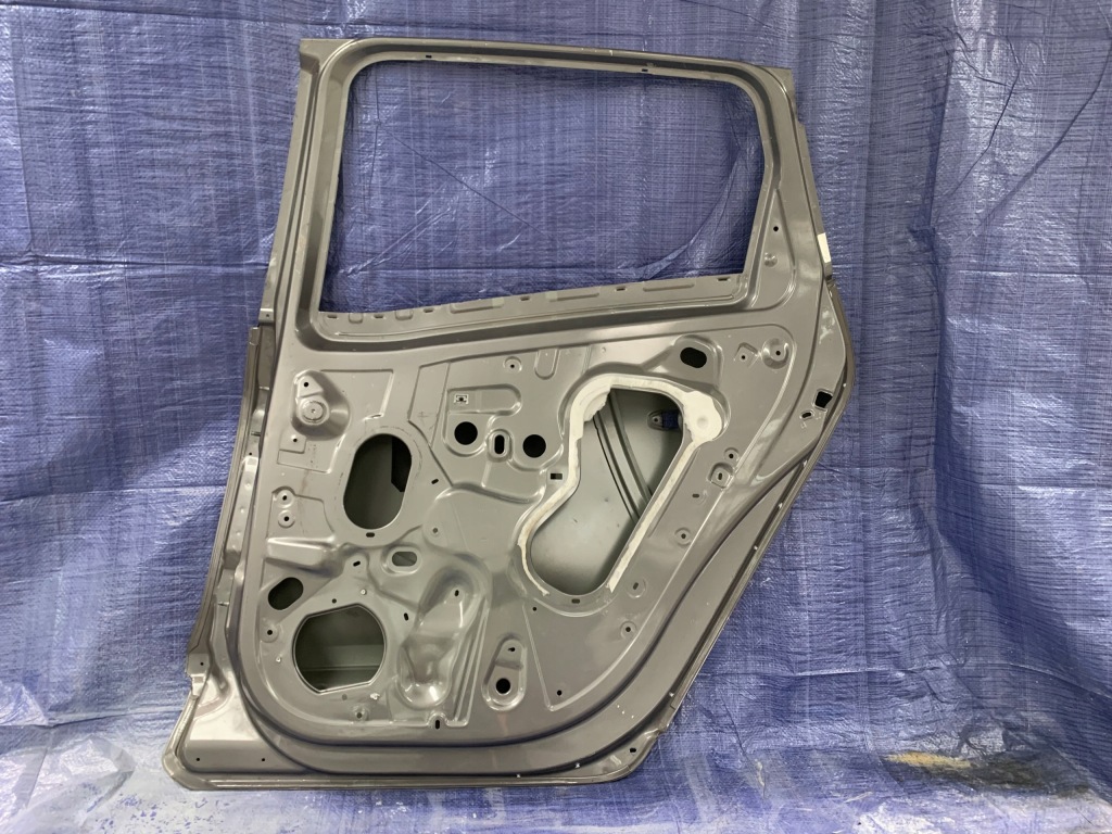 фото №3, Renault scenic iv 4 16- правое задние дверь