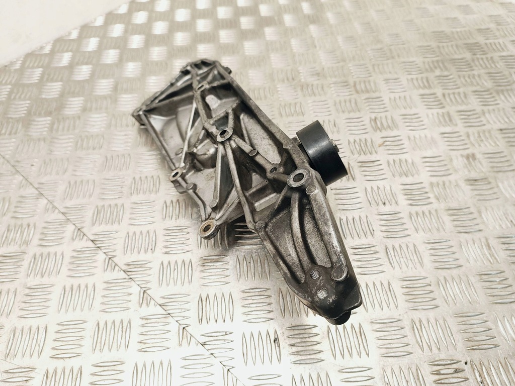 фото №6, Ford s-max 2017 кронштейн генератора