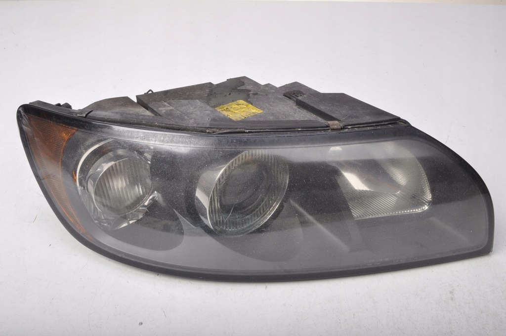 фото №1, Volvo s40 ii лампа правий перед 30698874 europa