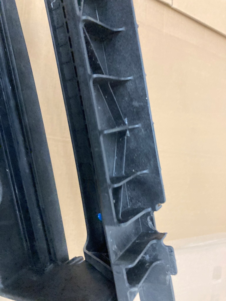 фото №10, Hyundai ioniq 5 впуск воздуха шторка жалюзи правая orygi.