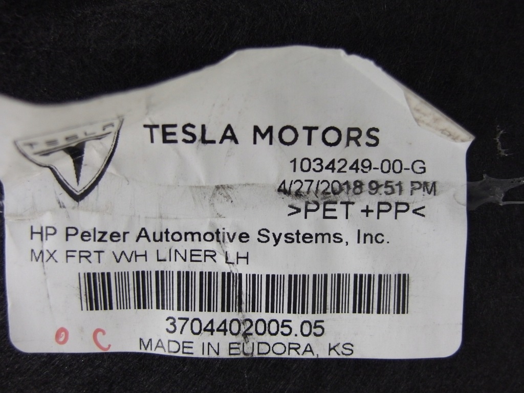 фото №4, Підкрилок ліва передні tesla x