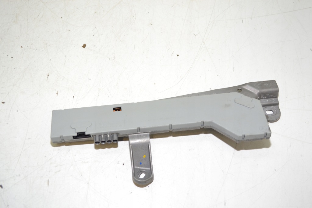 фото №1, Mercedes w211 модуль усилитель антенны a2118204189