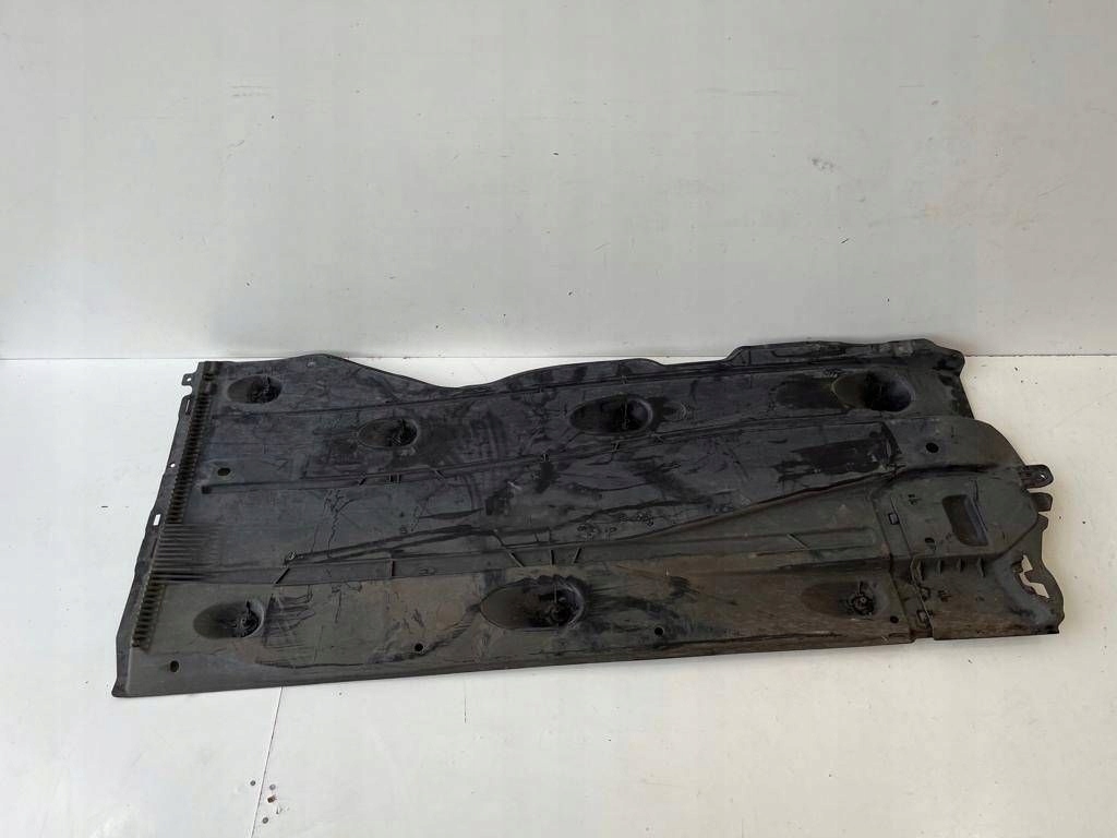 фото №1, Vw golf vii защита подвеска левая 5q0825201 оригинал