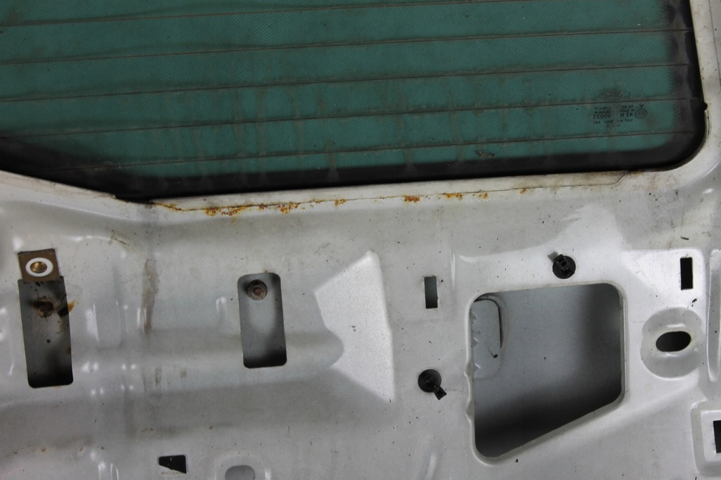 фото №11, Кришка багажника задня задня багажника ford mondeo mk3 скло