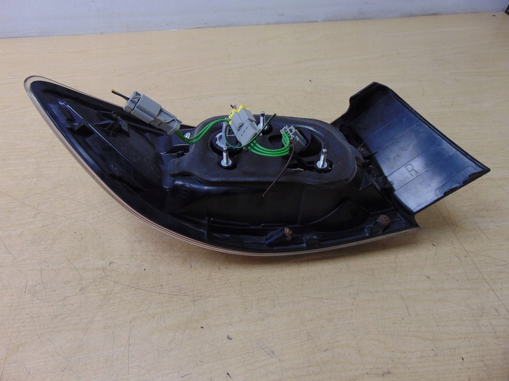 фото №14, Лампа права задня mazda 3 bl hb 5двері 09- europa