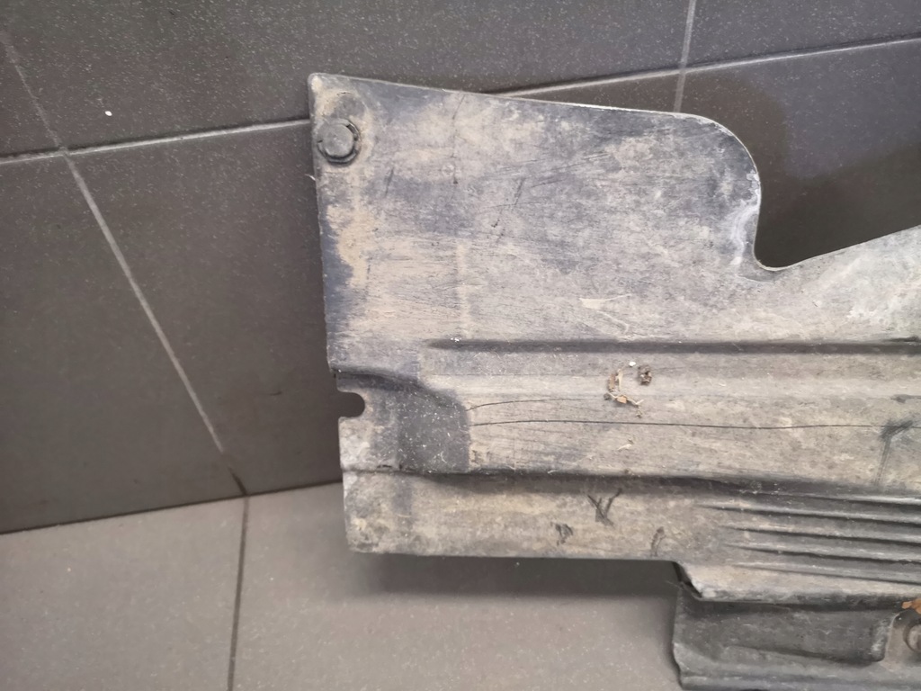 фото №8, Захист підвіска правий задня audi a6 c6 4f0825216e