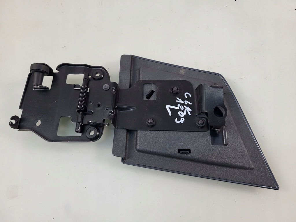 фото №10, Mercedes clk a209 w209 c209 lift заглушка распылителя крышка левая 755