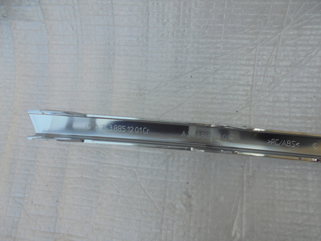 фото №13, Nowe ori оригинальный номер комплект накладки хром бампера перед mercedes eqa a243 21- slask