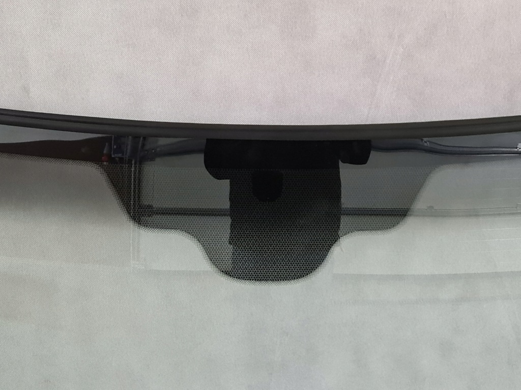 Стекло передняя лобовое mercedes ml w163 98-05 год Цена