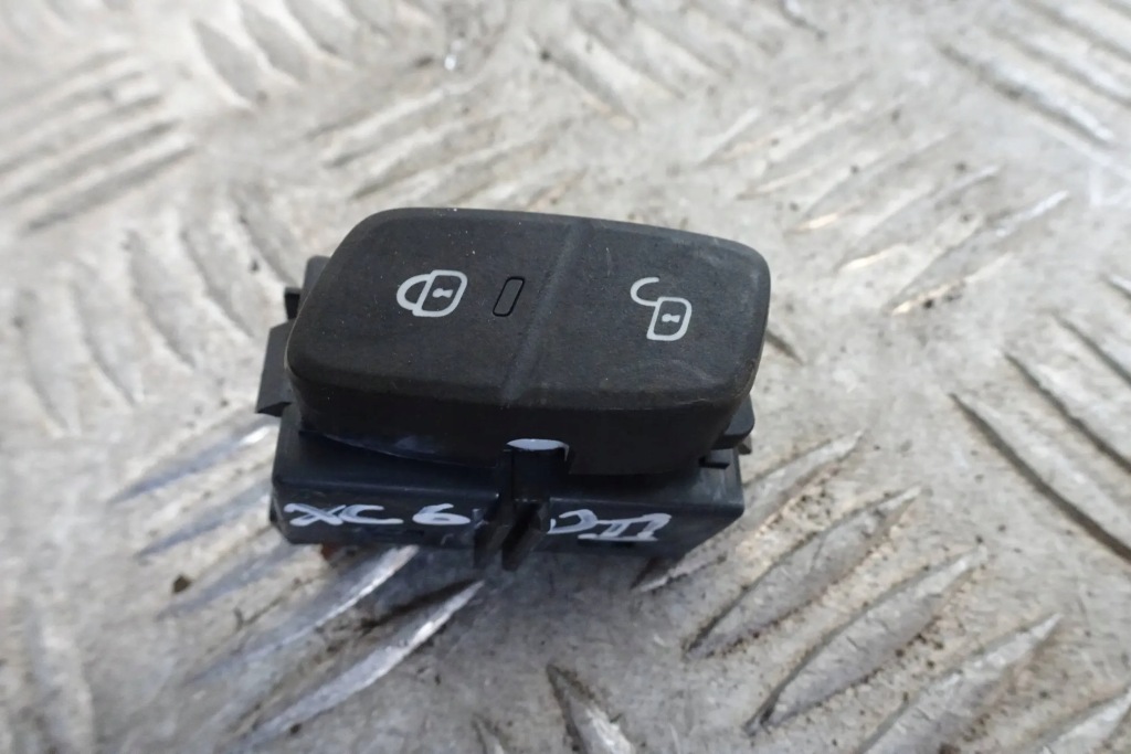 фото №1, Volvo xc60 ii кнопка перемикач панель вікон 21-