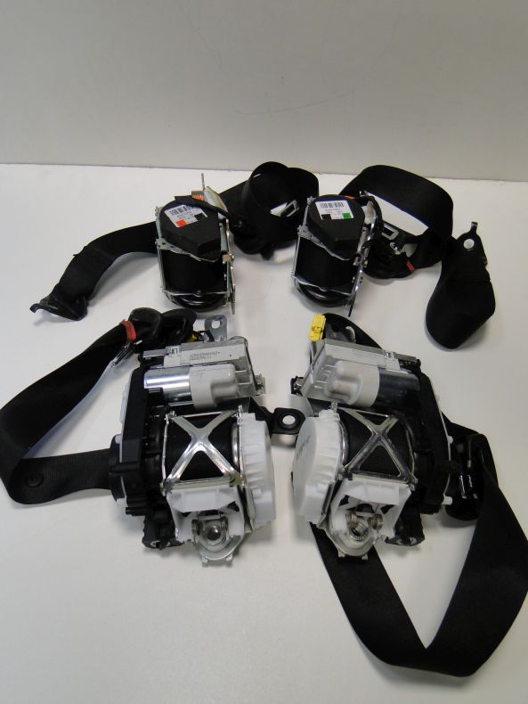 фото №2, Mercedes gle ml gl 166 ремни перед задняя правый левый