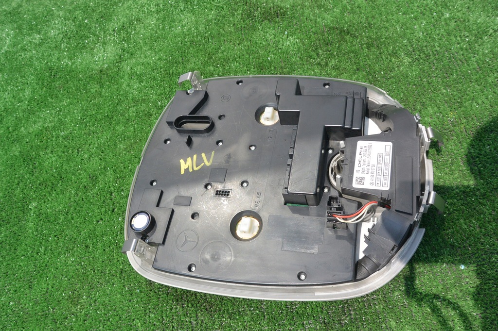 фото №7, Лампа свет потолочный mercedes ml gl 164 w251