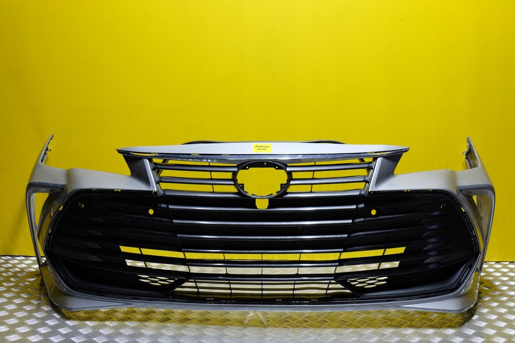 фото №1, Toyota avalon 2019 2020- бампер перед решётка радиатора usa