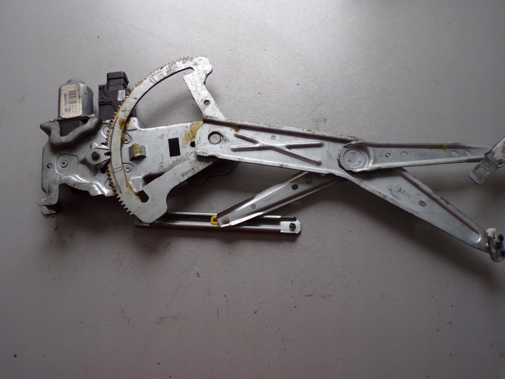 фото №4, Подъемник стекло перед правый el opel meriva a