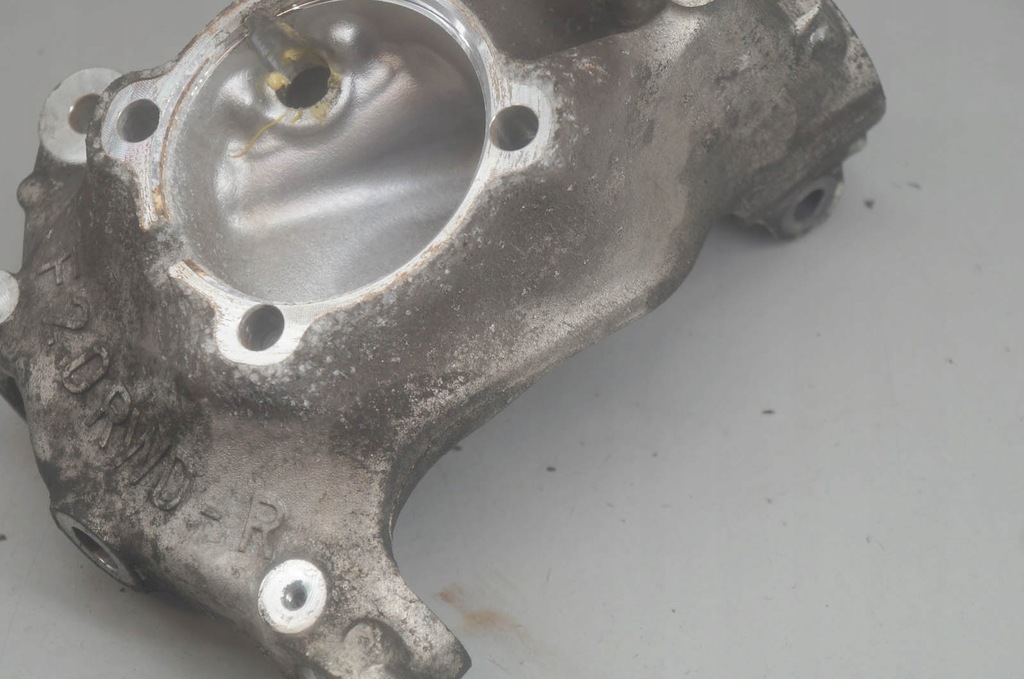 фото №5, Eg254 bmw f22 2.0d поворотний кулак правий перед