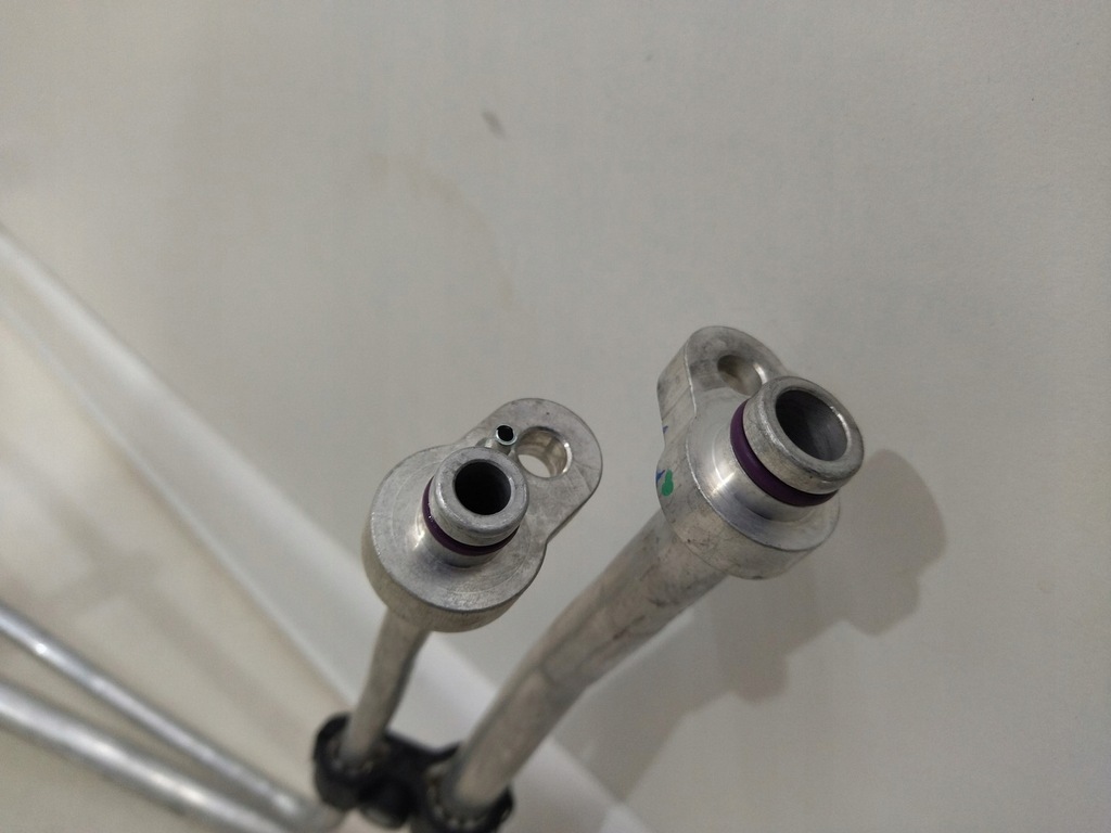 фото №7, Wąż шланг кондиционера audi a8 d4 4h0820885d