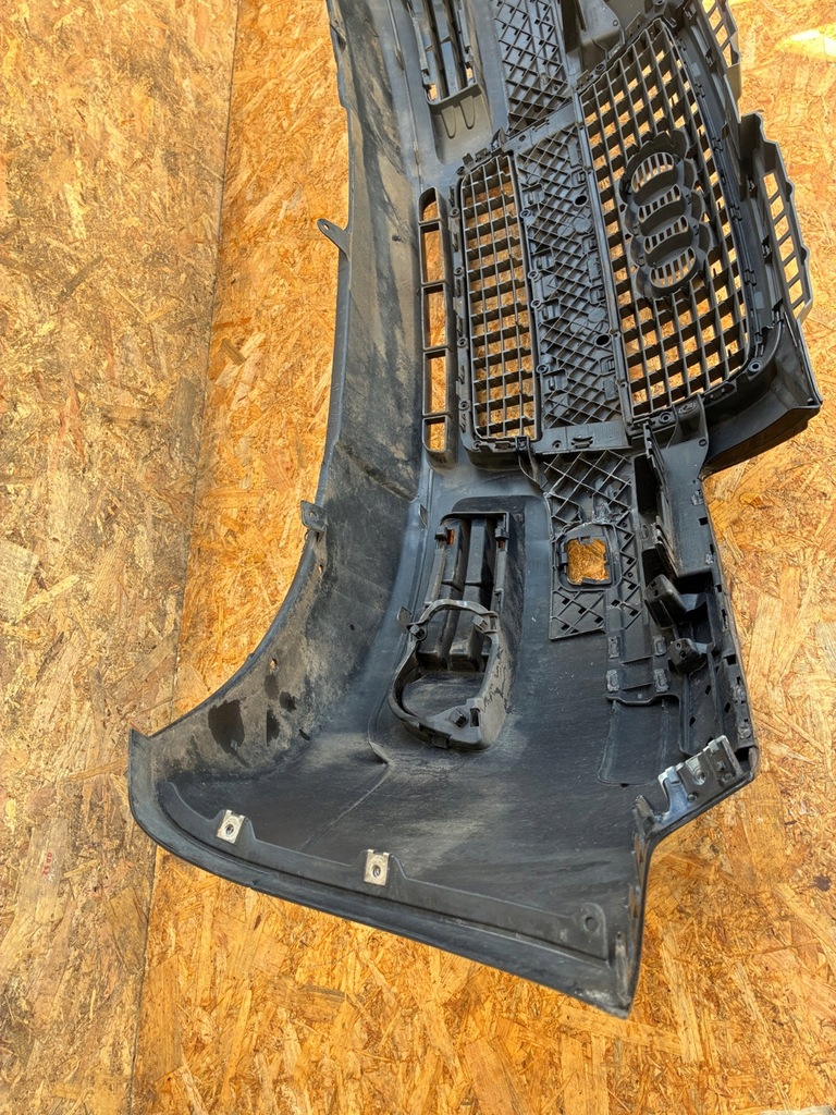 фото №12, Audi a3 8p бампер перед передний большой решётка радиатора