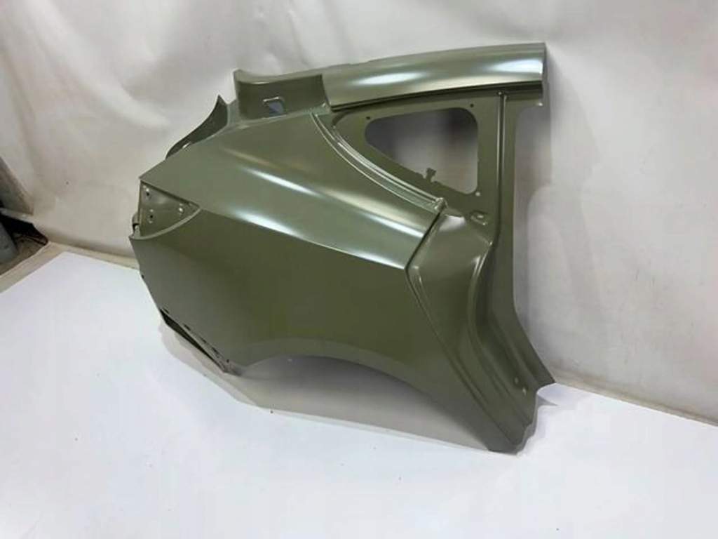 Tesla model 3 крыло  правый  задняя задний новый Недорого