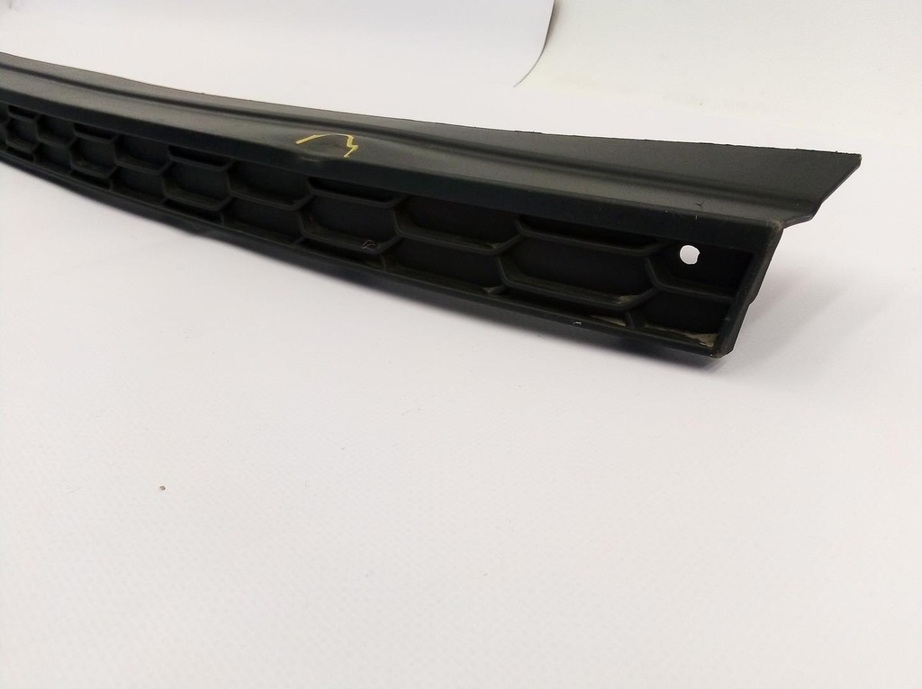 фото №7, Решётка бампера средняя skoda kodiaq 565807423b