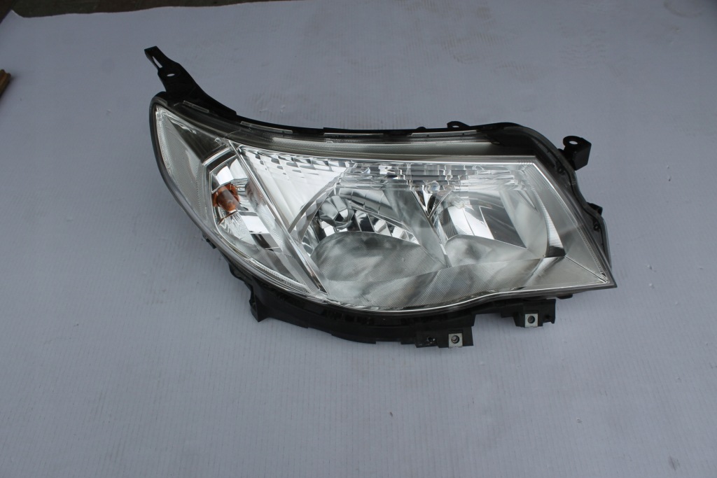 фото №1, Subaru forester 08-12 лампа права звичайна oryg eu
