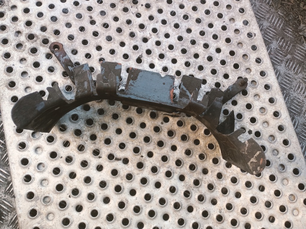 фото №1, Лоток кронштейн трубопровід scania r 1506534