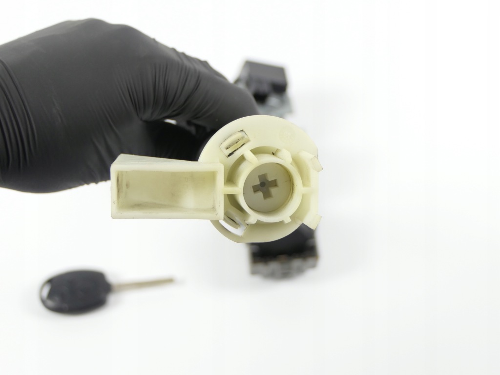 фото №9, Замок запалювання жало ключ вкладка замка механізм капот ford focus mk2 fl 1.6