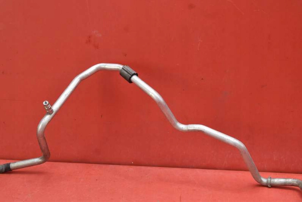 фото №3, Шланг трубка кондиционера 6r1820743j skoda rapid 1.6 tdi 90 km 12-17