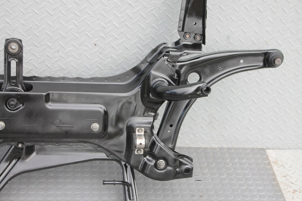 фото №5, Подрамник + рычаги + kły mitsubishi outlander iii 2.2 di-d 12-18