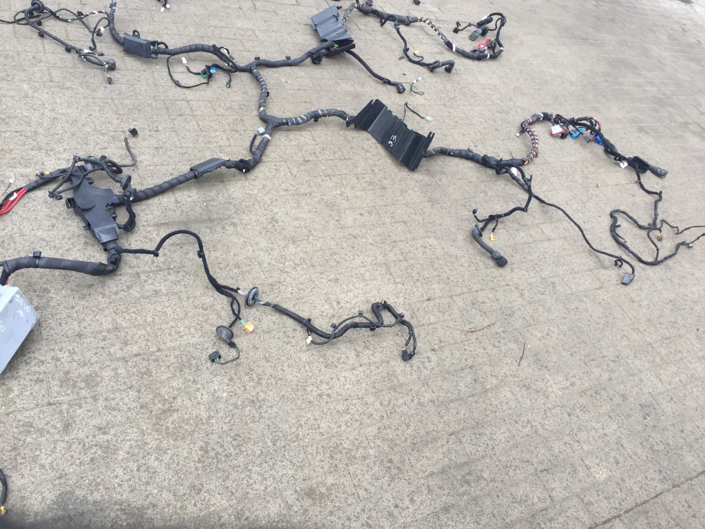 фото №2, Электропроводка салона салонная alfa romeo stelvio бензин