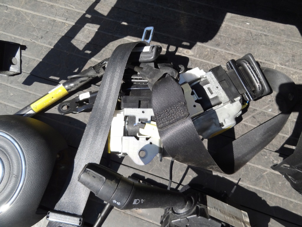 фото №7, Jeep renegade 4x4 2015 air bag приборная панель ремни подушки безопасности консоль europa оригинал