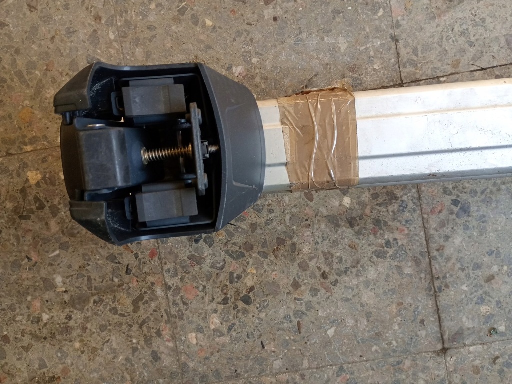 8r0071151d рейлинги кровельные audi q5 Цена