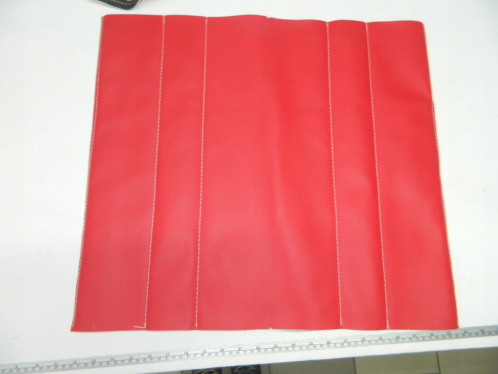 фото №10, Обивка mercedes w123 сиденья, подголовники, заднее сиденье