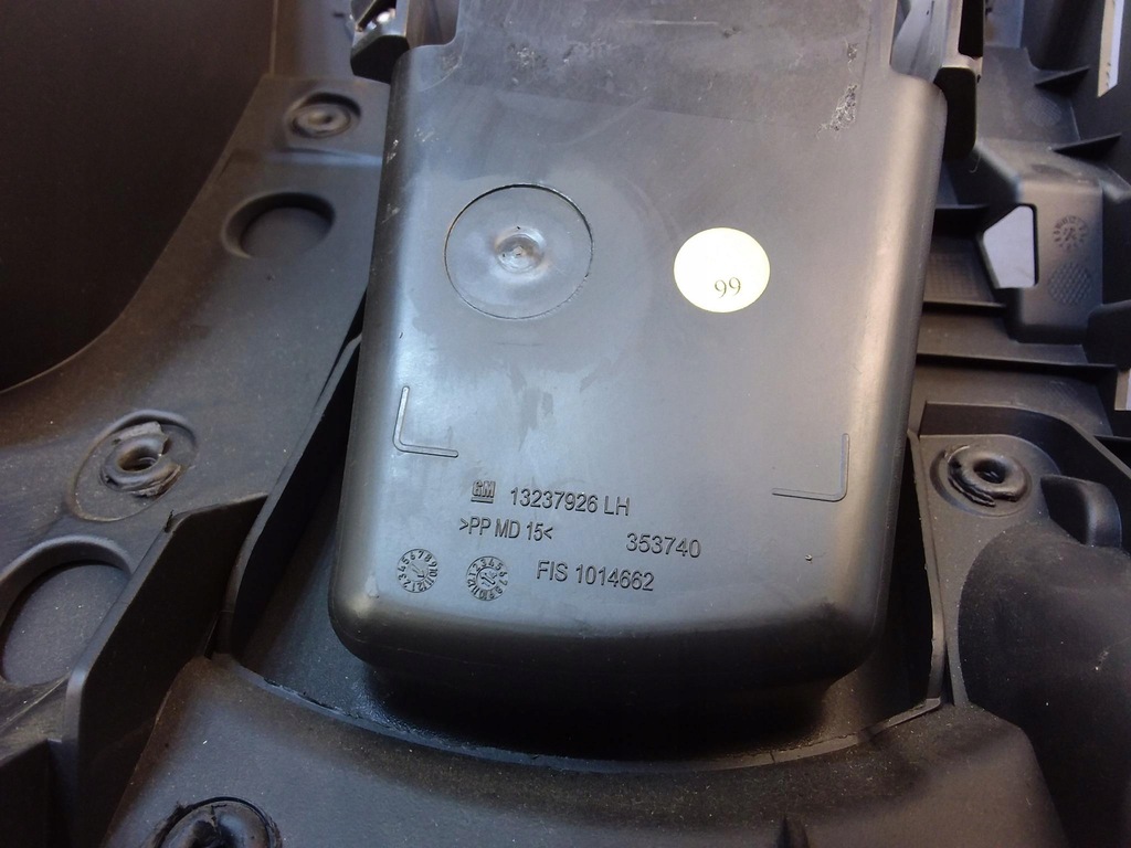 фото №7, Opel insignia a корпус pod кермо бардачок