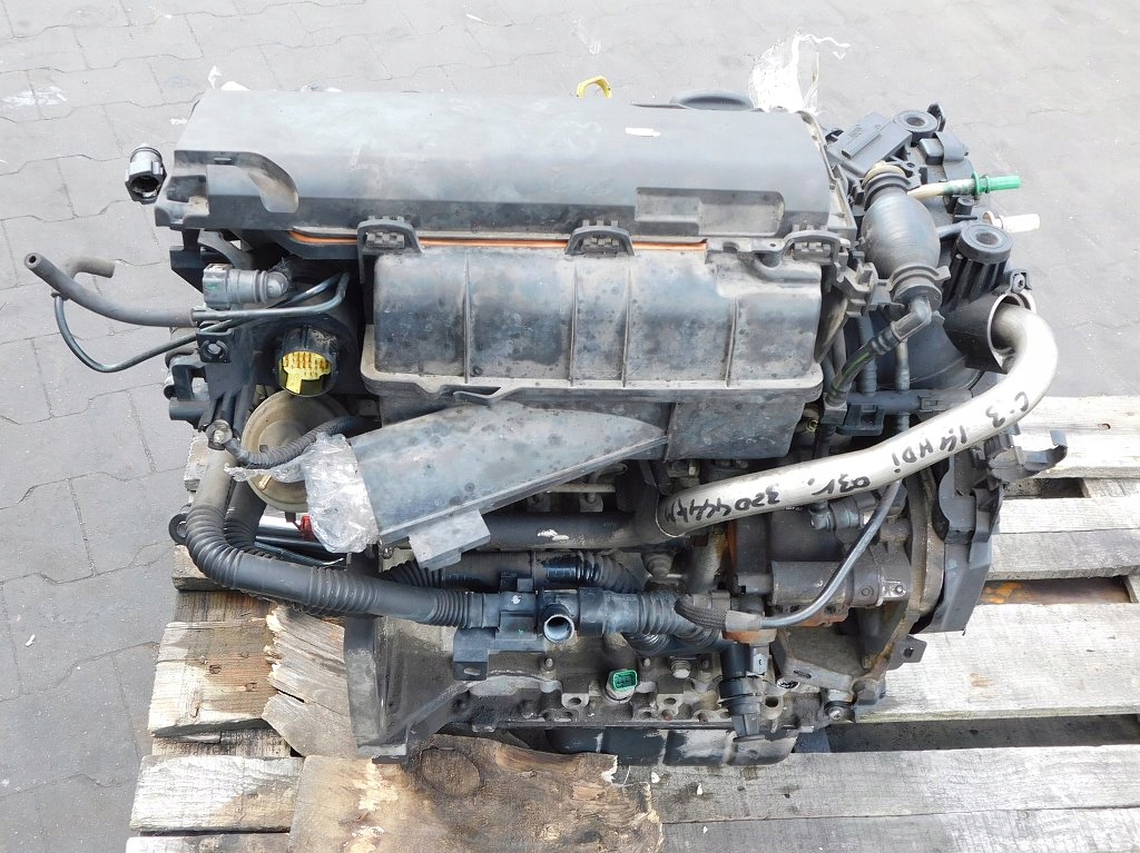 Citroen c3 1.4hdi 2003r двигатель 8hx 10fd33 Оригинал