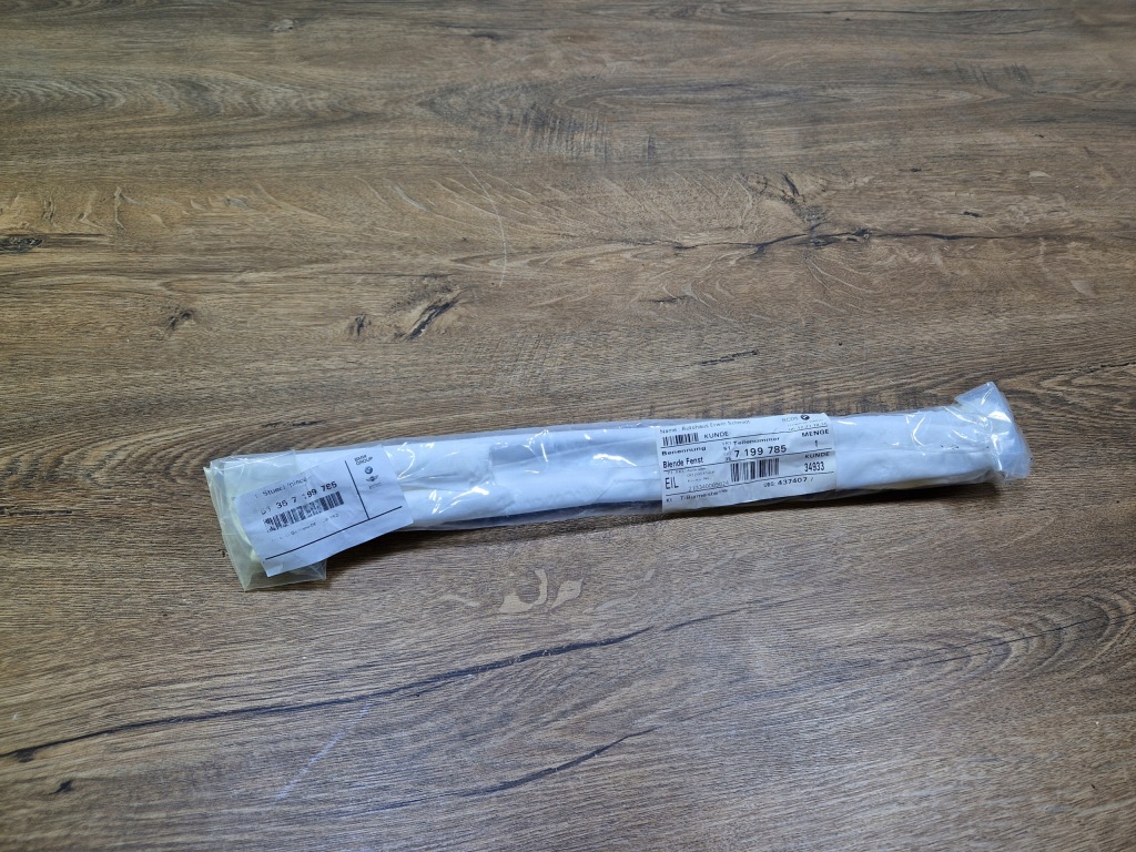 фото №1, Bmw 5 f11 kombi молдинг стекло левая 7199785