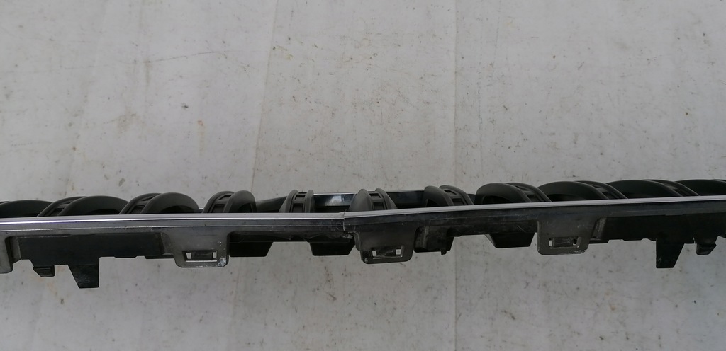 фото №16, Skoda yeti lift 13r- решётка радиатора решётка радиатора 5l0853668a