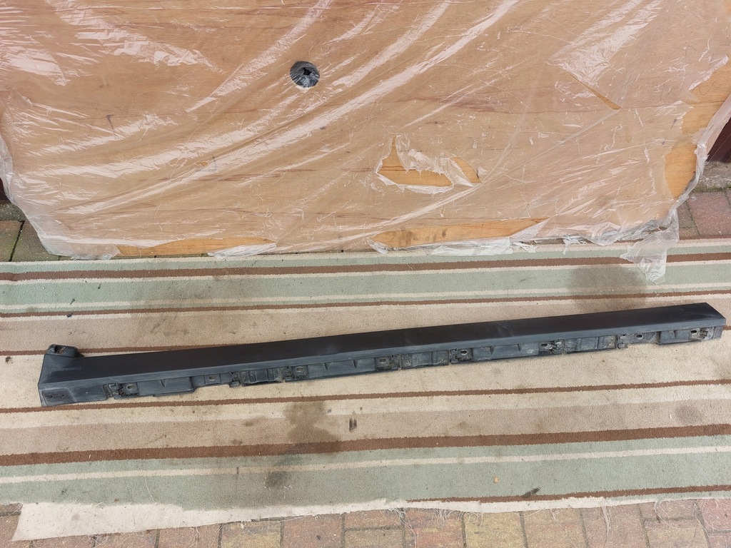 фото №1, Молдинг порог правая land range rover velar l560 19r